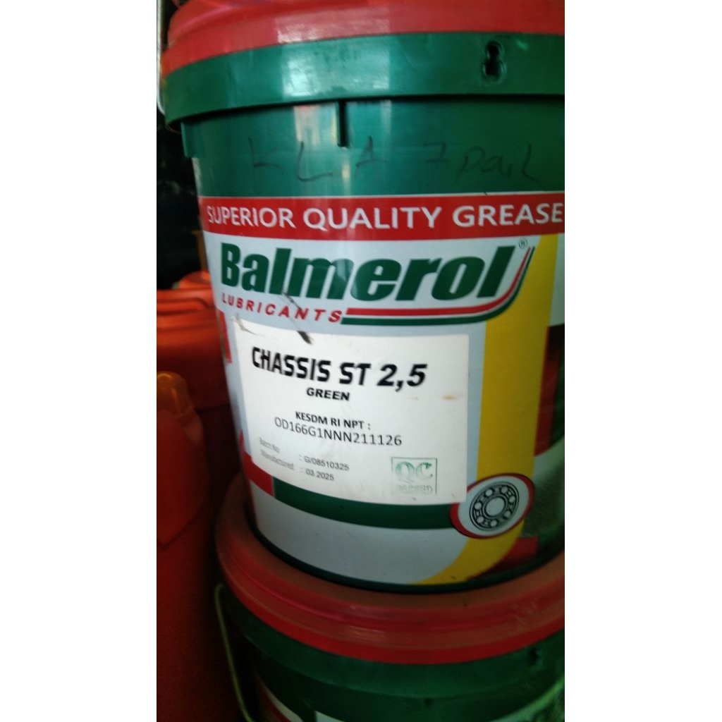 oli gemuk merk balmerol