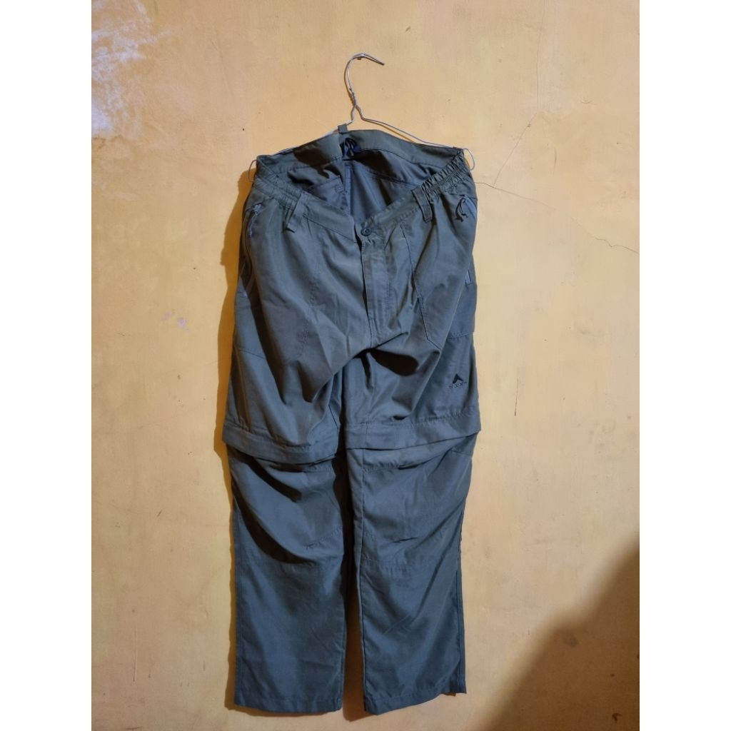 CELANA EIGER PANJANG SAMBUNG  ORIGINAL GAK MUAT KEBESARAN