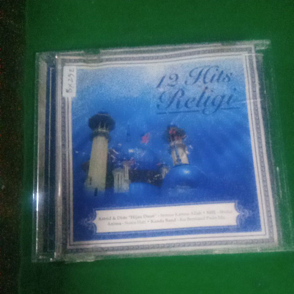 CD AUDIO 12 HITS RELIGI BX292