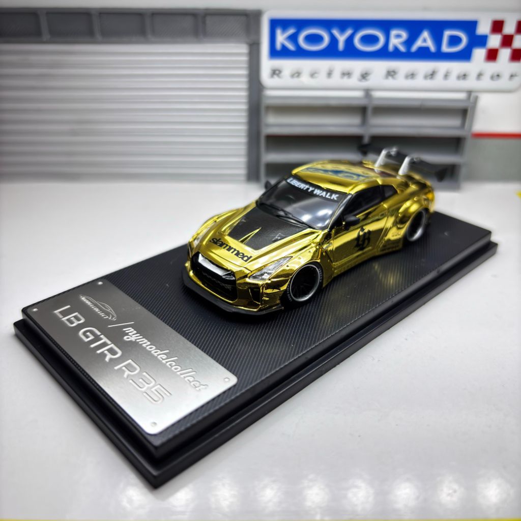 MODEL COLLECT LBWK NISSAN R35 GOLD EDITION UNSEALED
