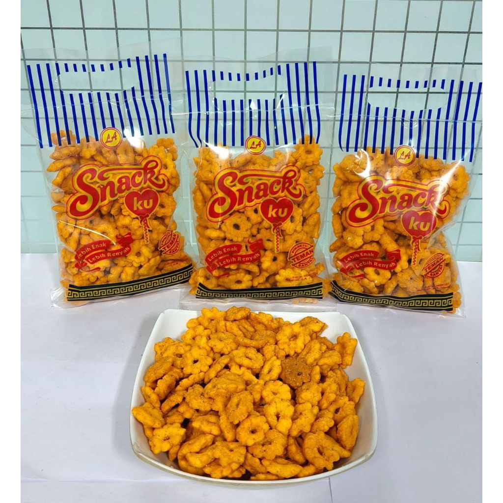 SNACKKU SAKURA RIBUT