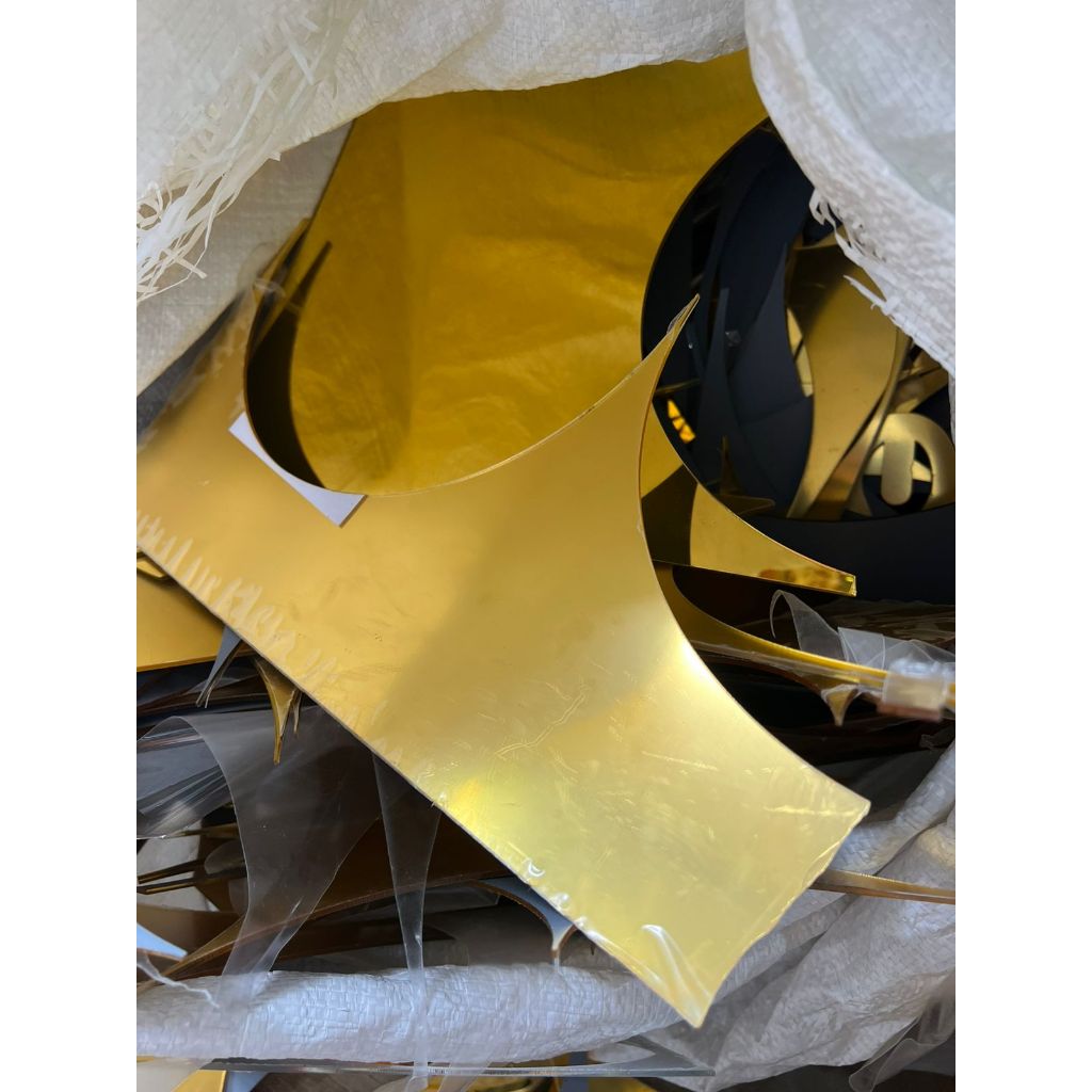 AKRILIK MIROR kiloan / dominan gold