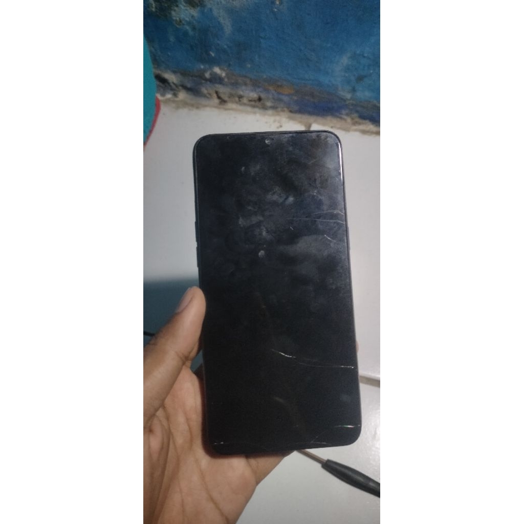 Realme 3 ram 4/64 matot