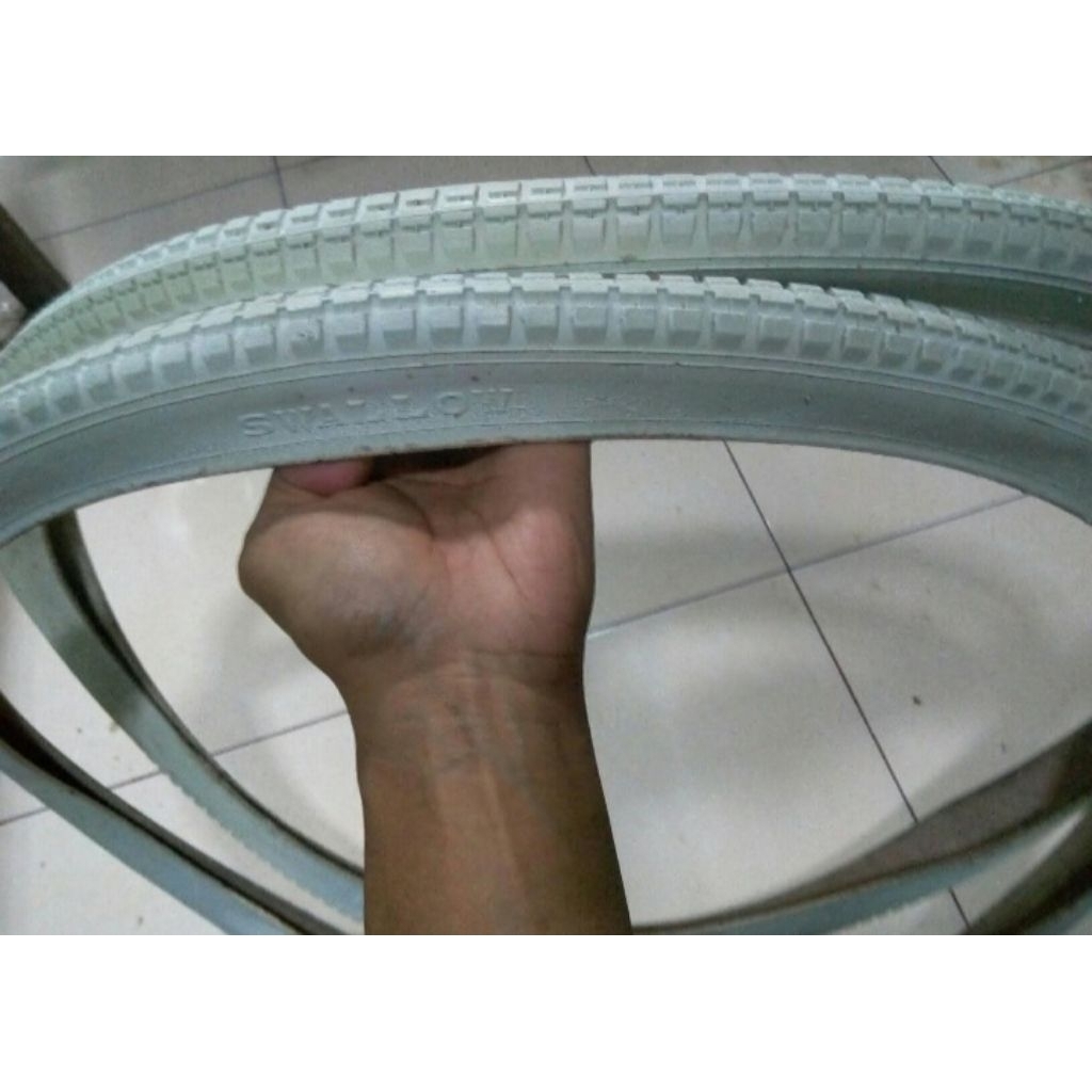 Ban Putih sepeda Onthel uk 28