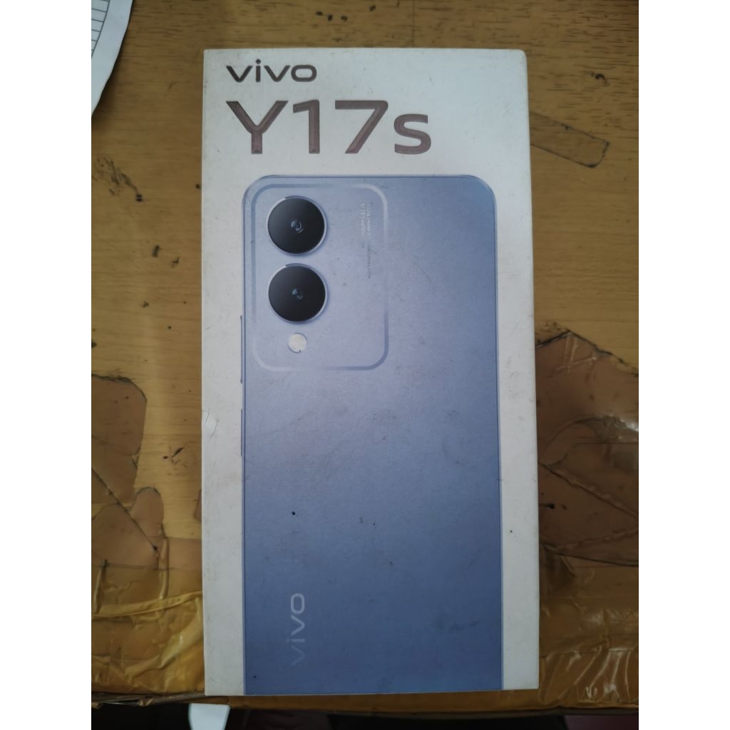 Vivo y17s 4/128 minus mesin mati ( lcd ori bagus )