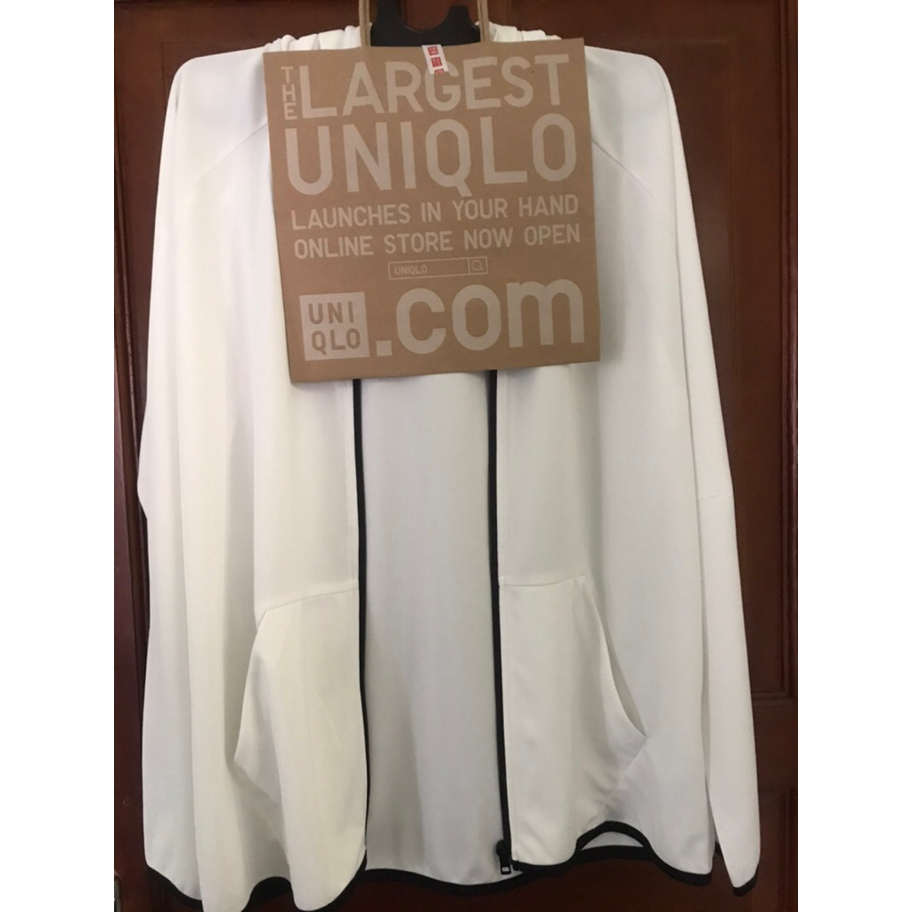 uniqlo (ori) dry ex anti bacterial jeket cowo XL