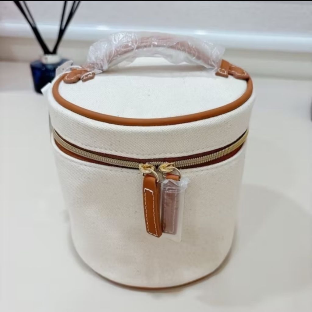 [ ESTEE LAUDER ] POUCH/ TAS KOSMETIK