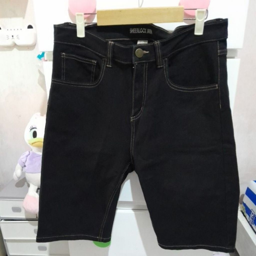 Celana Pendek Jeans Pria Jumbo SHEERLOCK MEN 32