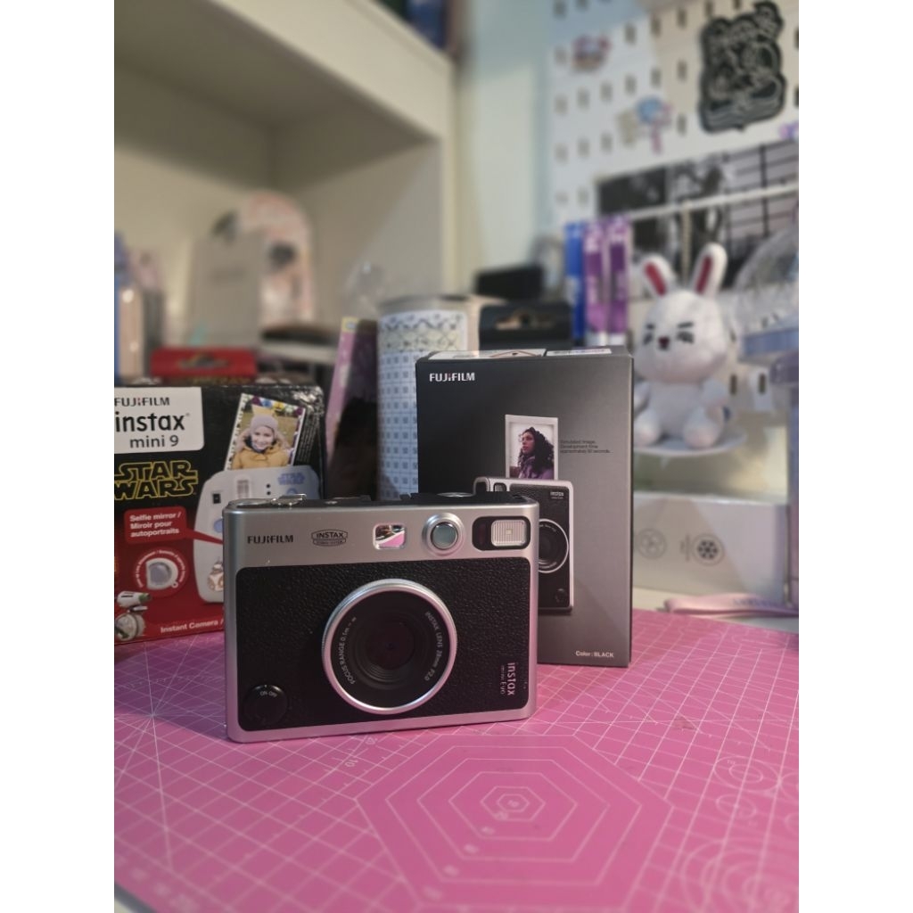 instax mini evo second