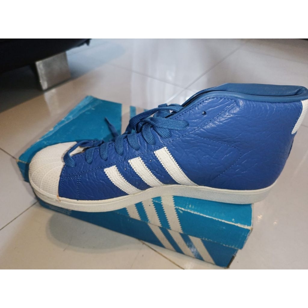 sepatu adidas preloved