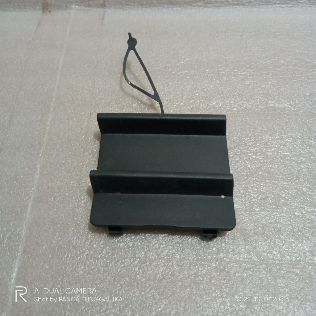 cover tutup bemper depan daihatsu grand max original