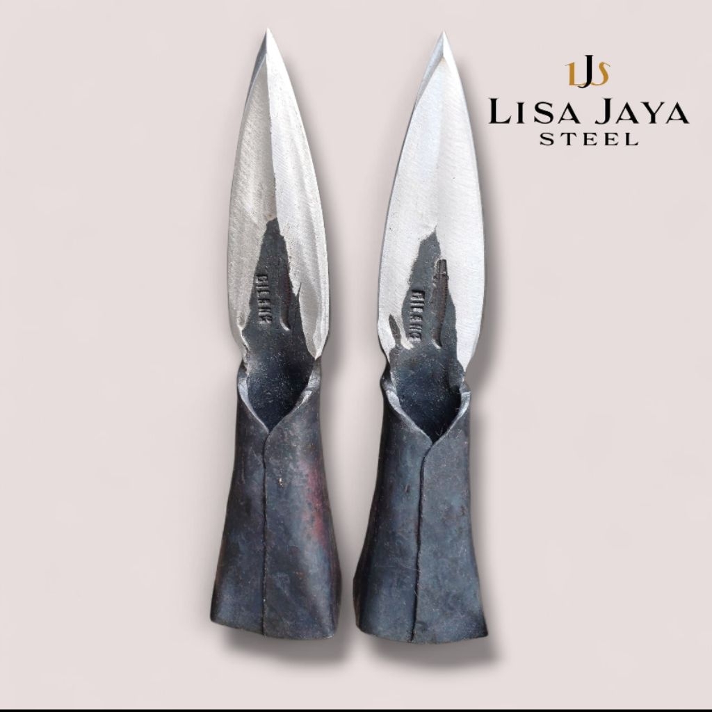 Alat Kupas Kulit Kelapa Tua / Sulak