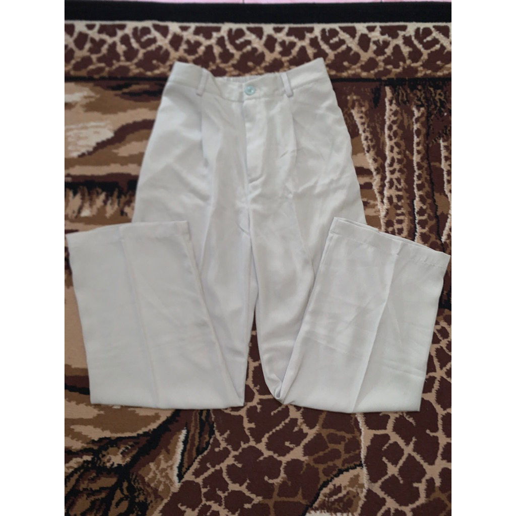 CELANA KULOT WARNA SAGE