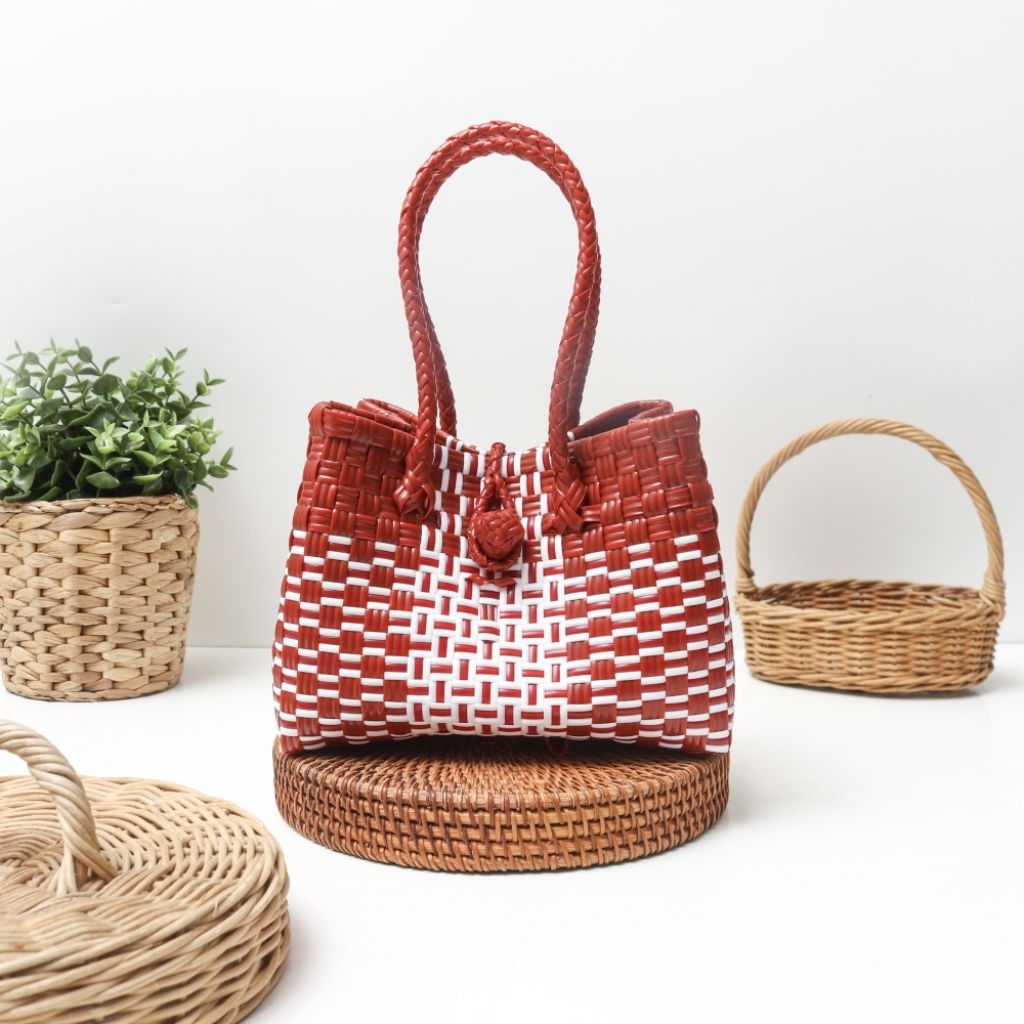 Tas Anyaman Jali Ukuran Kecil Besar