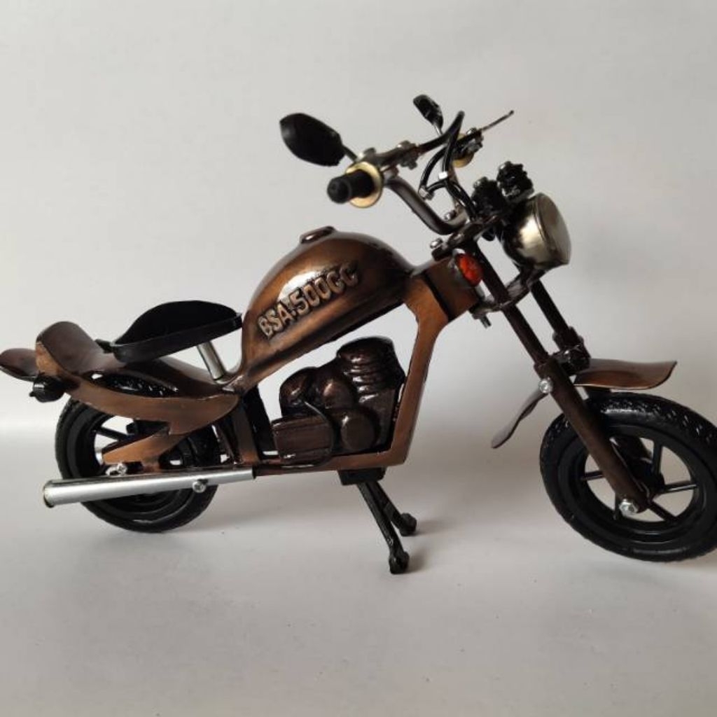 Hiasan miniatur motor BSA