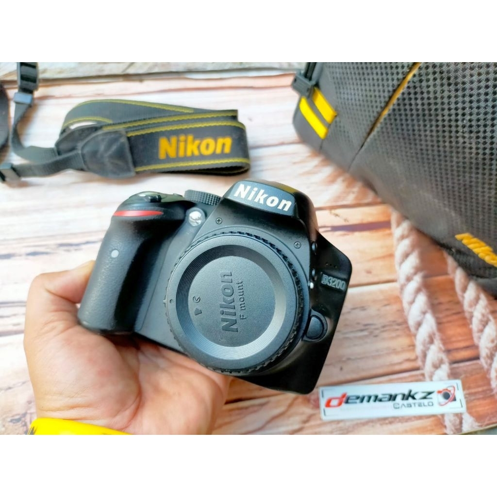 nikon d3200 body only 24megavpixel
