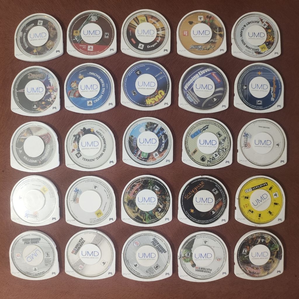Kaset Game PSP Original / UMD kondisi 2nd (bekas)