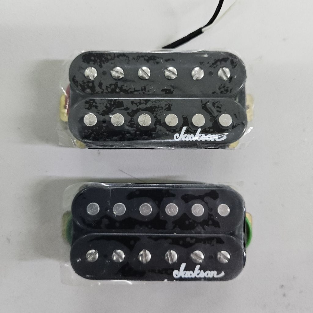 Pickup Jackson High Output Humbucker bukan Seymour Duncan atau Dimarzio
