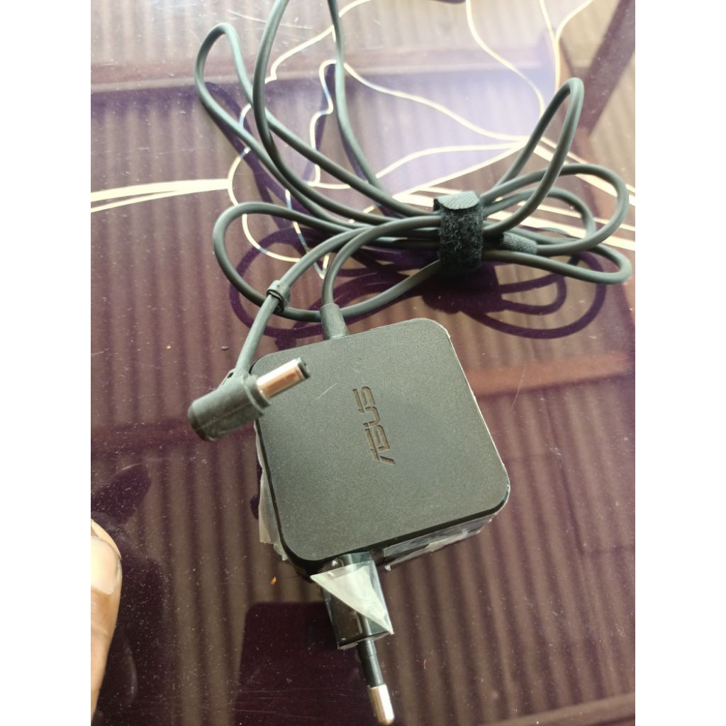 CAS LAPTOP ASUS SECOND NORMAL