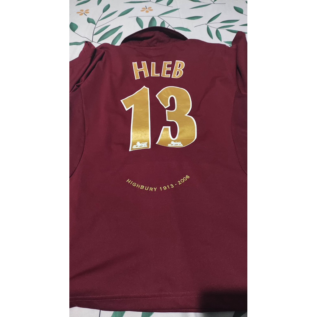 Arsenal Jersey Retro Maroon O2