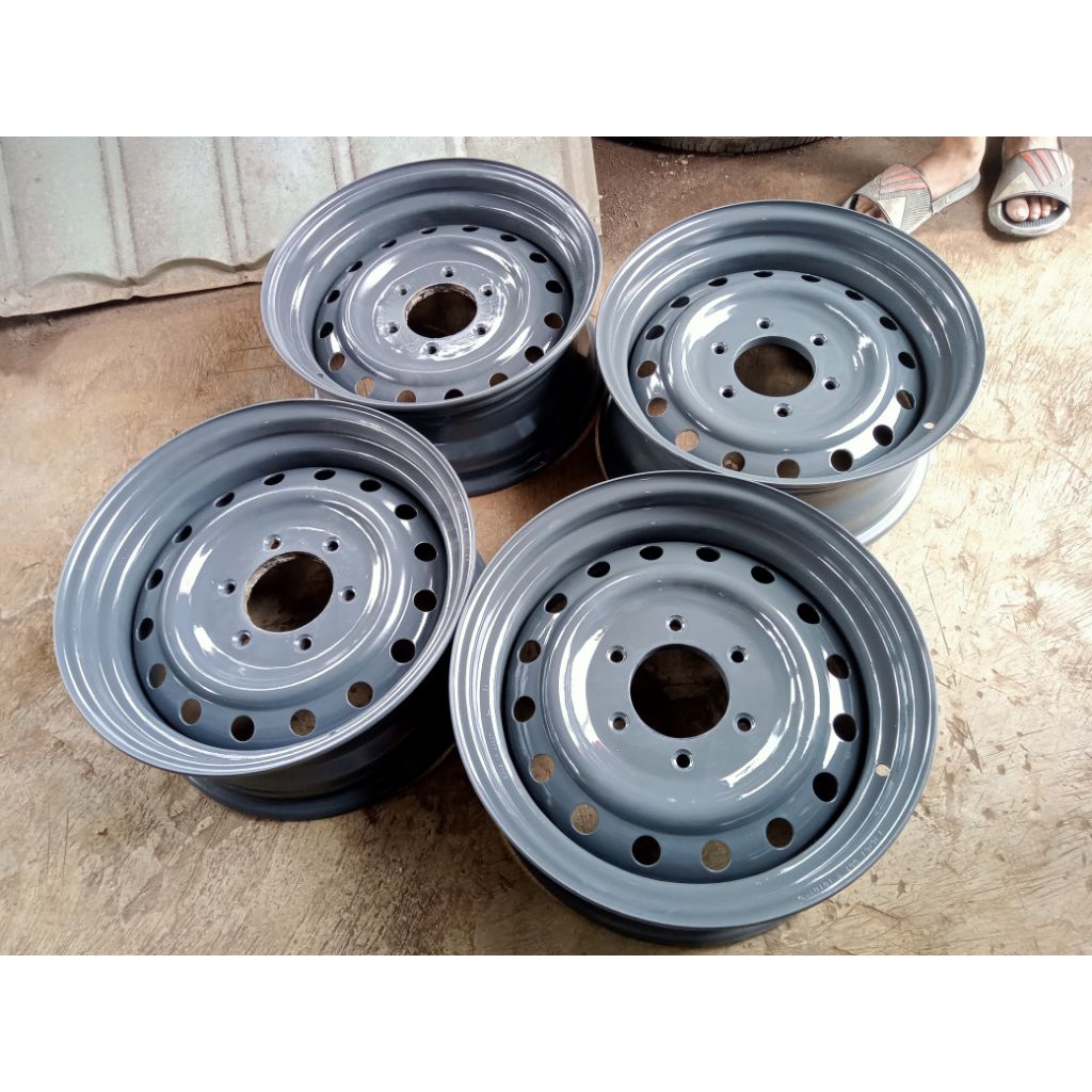 velg kaleng custom r16