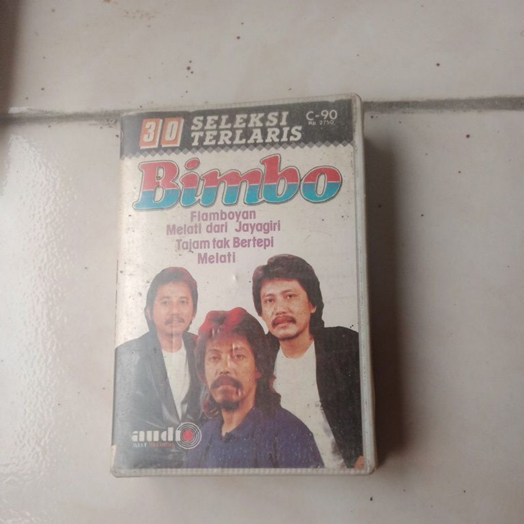 kaset pita bimbo