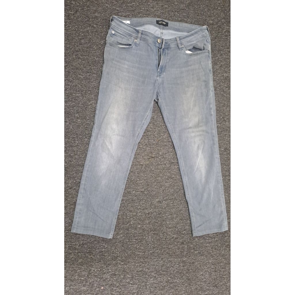 Preloved Jeans Abu-Abu Jack & Jones