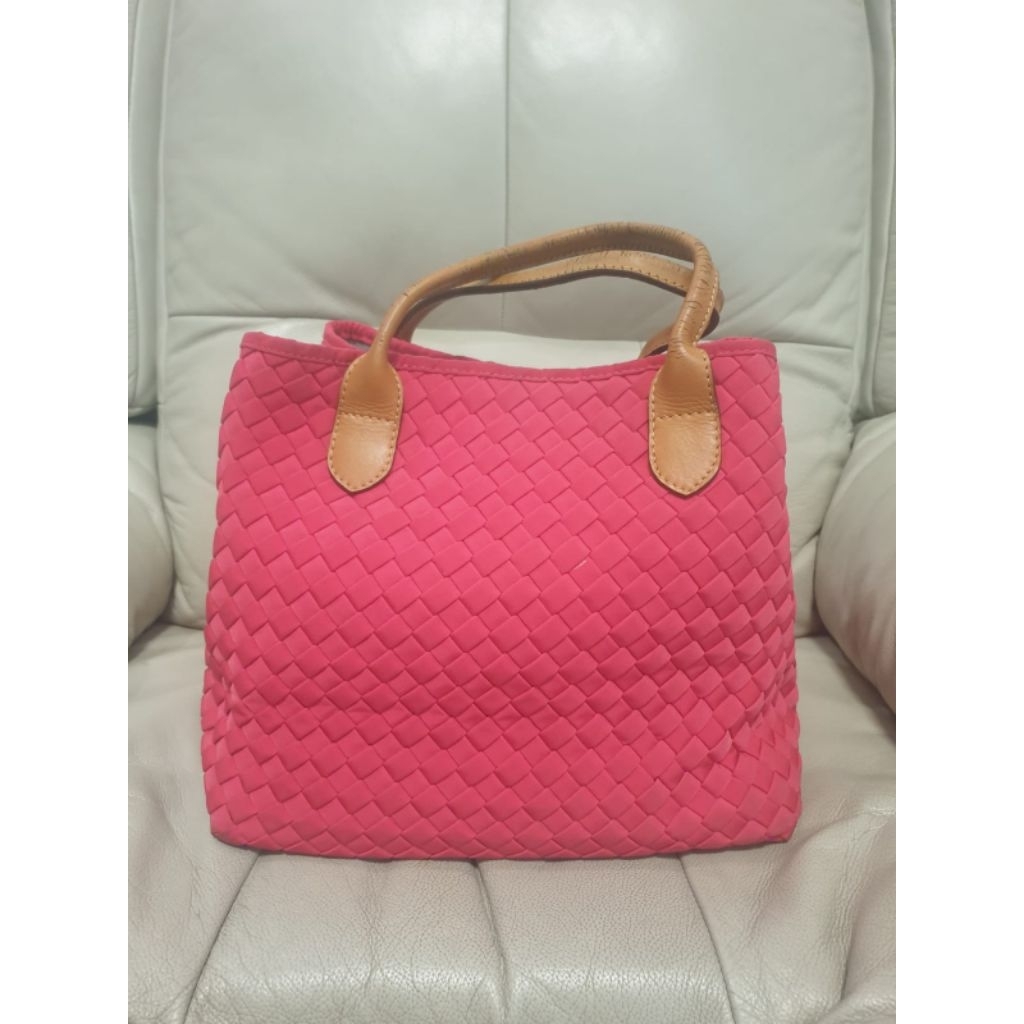 Tas Webe Fuschia Preloved