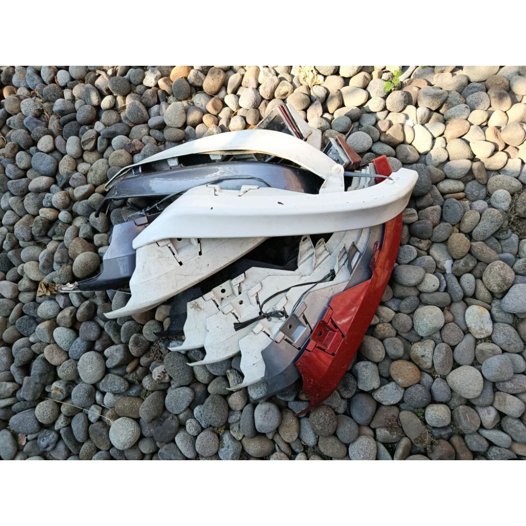 bodykit depan kanan Mobilio tipe e 2016 2017 2018 2019