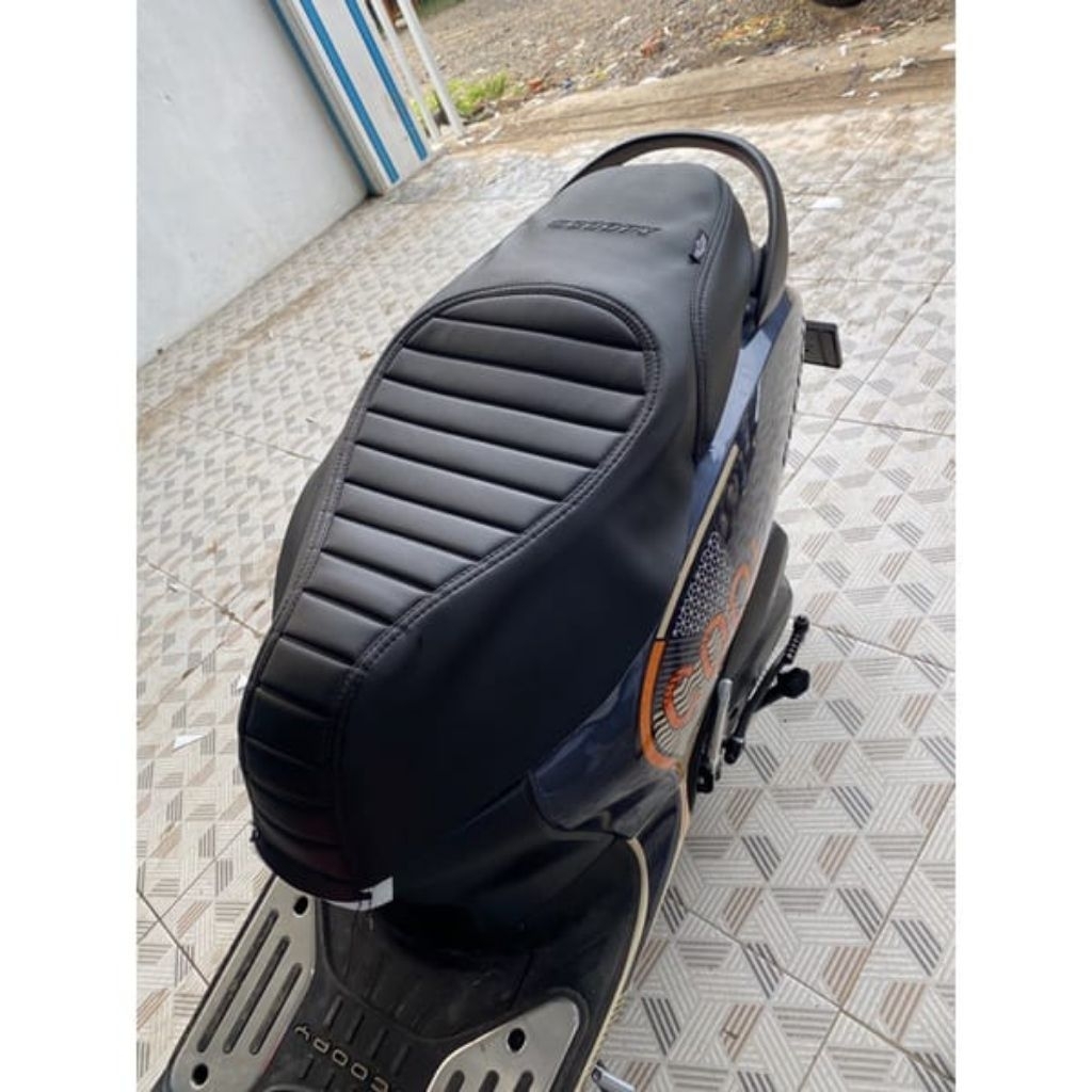 kulit jok motor scoopy caferacer