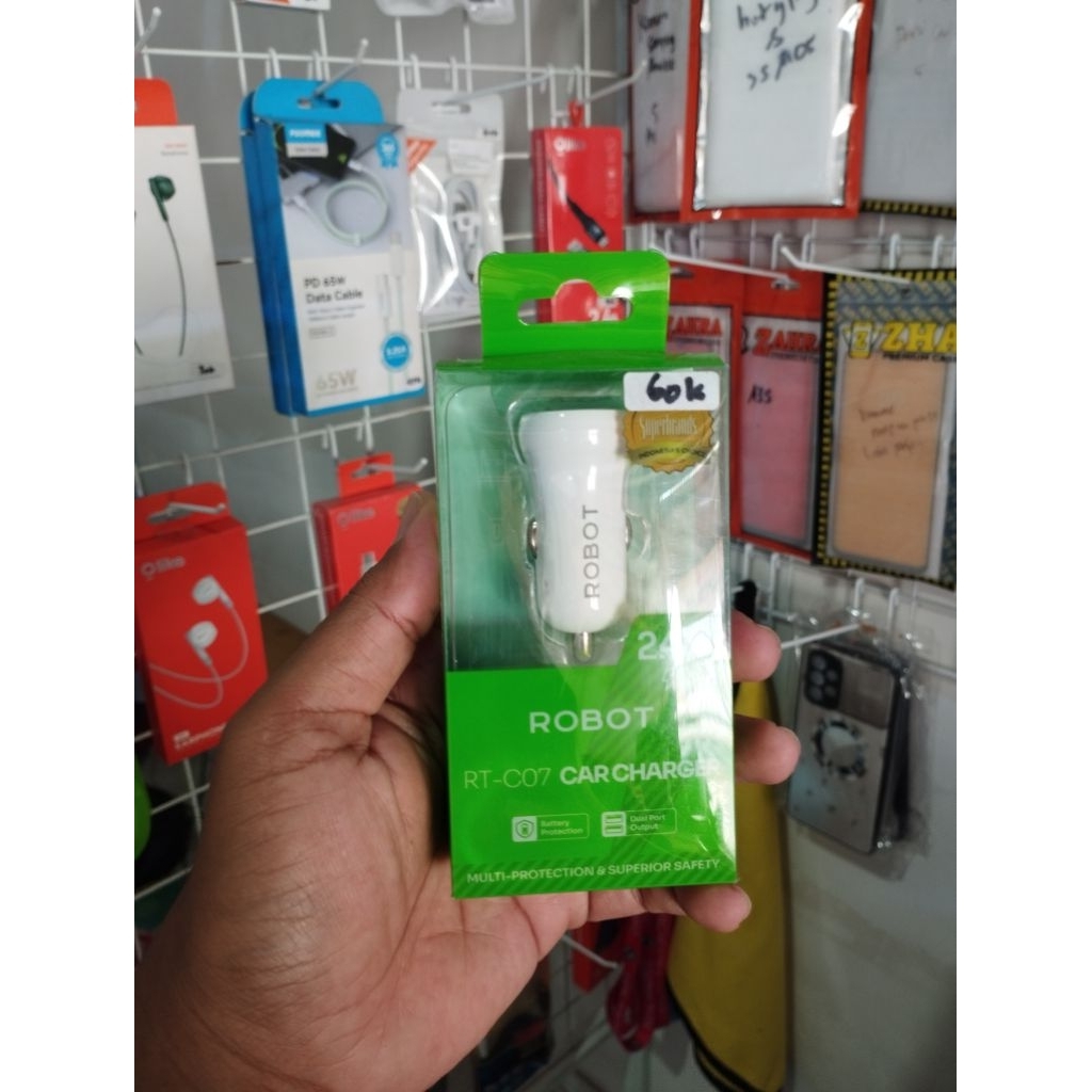 car charger robot 2,4a