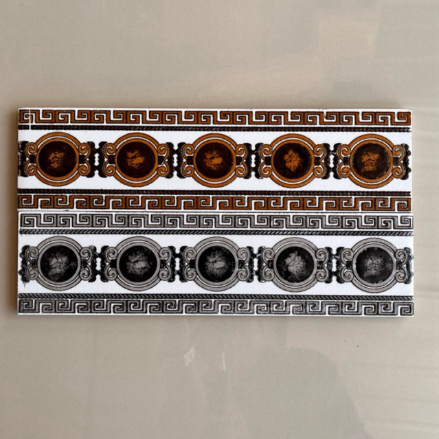 list dinding uk 8x30 lis keramik ukuran 8x30 list keramik lantai bonbon keramik list dinding kamar m