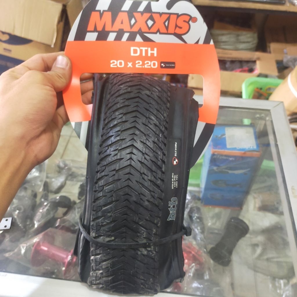 ban luar maxxis DTH 20 X 2.20 ban luar sepeda bmx
