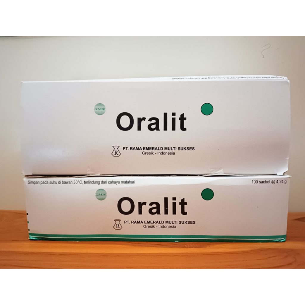 Oralit Rama Box isi 100 sachet