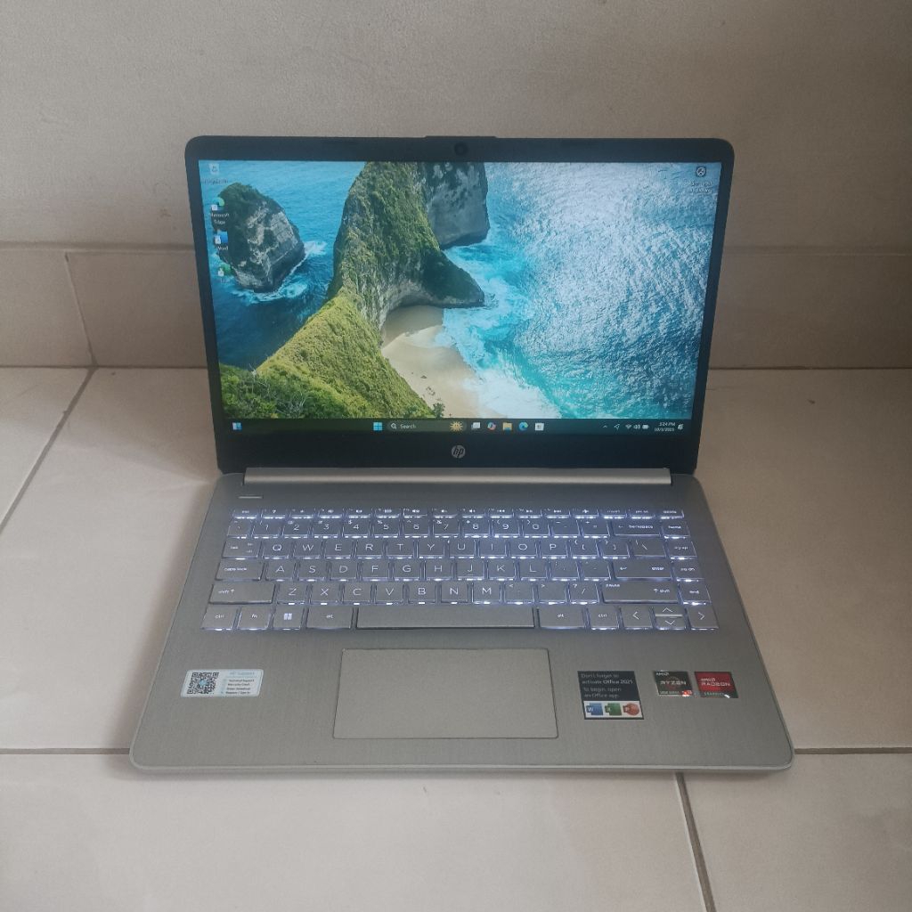 hp 14s ryzen 3 5000 ram 8gb/512gb