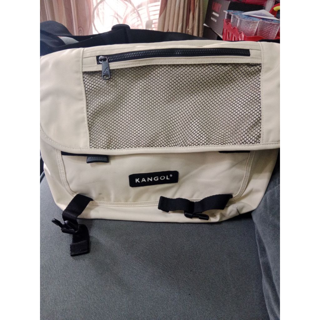 tas kangol