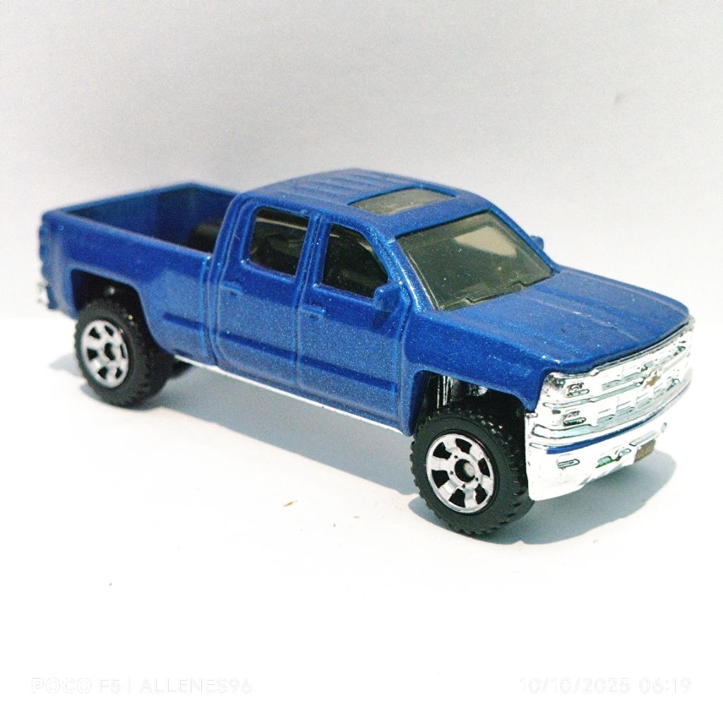 Matchbox 2014 Chevy Silverado