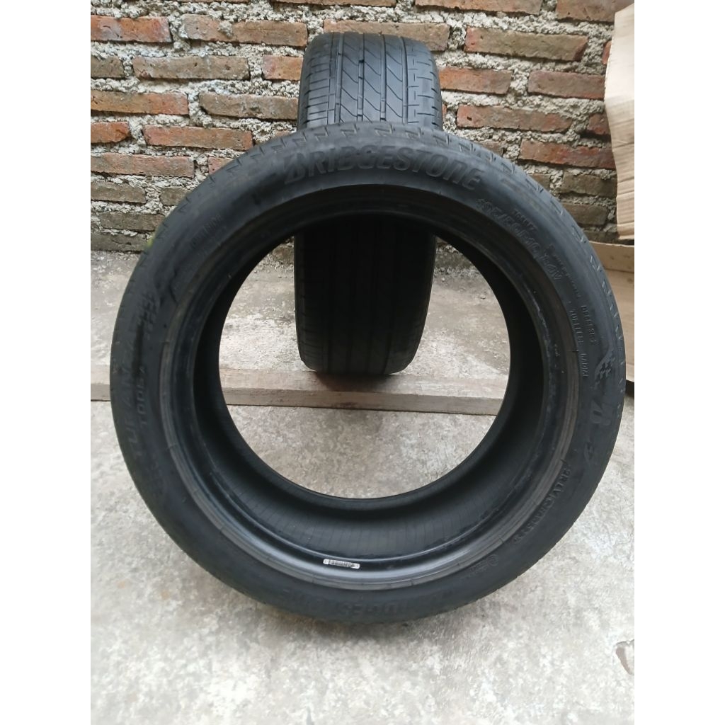 Ban Bridgestone 195/50 R16