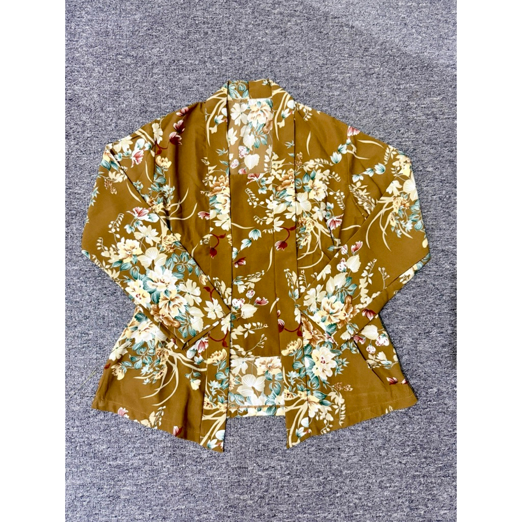 Kebaya Oma Jadul Motif Bunga2