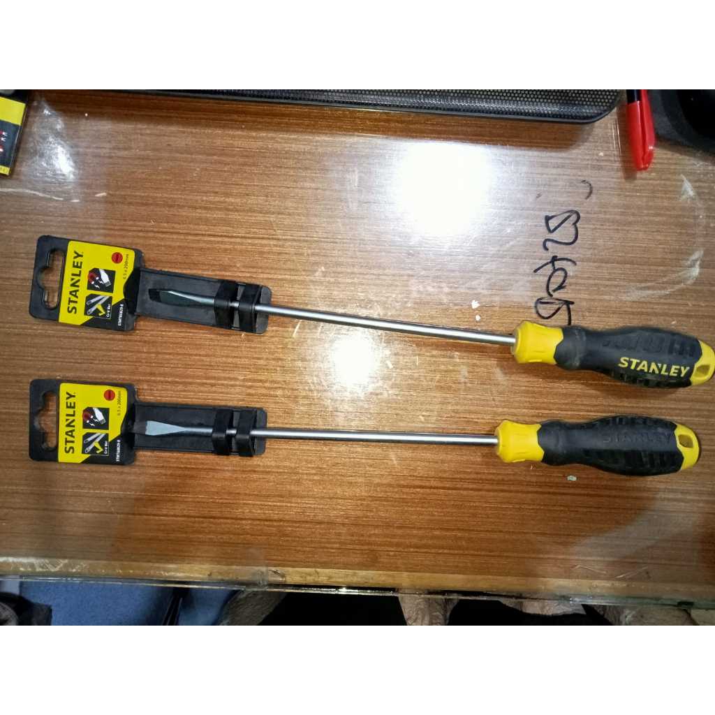 Obeng magnet STANLEY (-)6.5mm x 200mm / obeng STANLEY 8" minus/ obeng cushion 8"