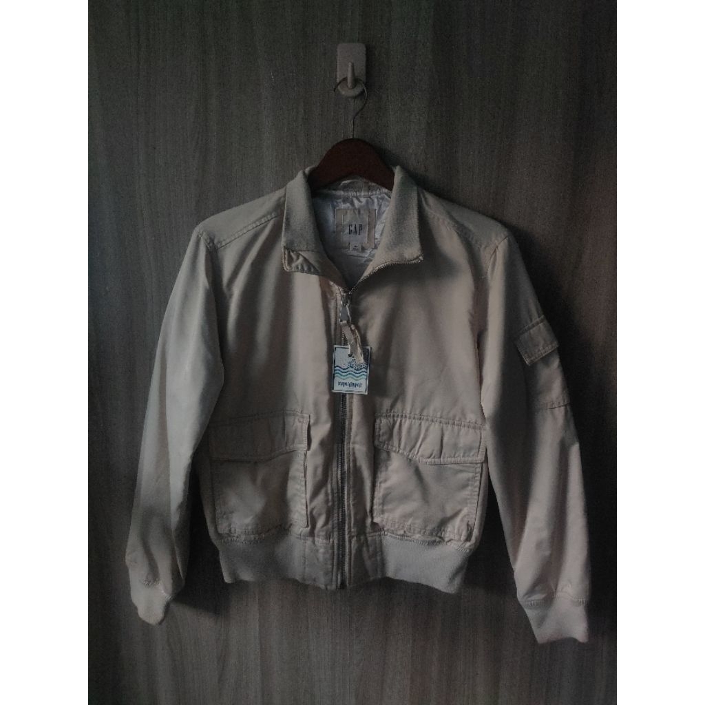 Bomber GAP Cream