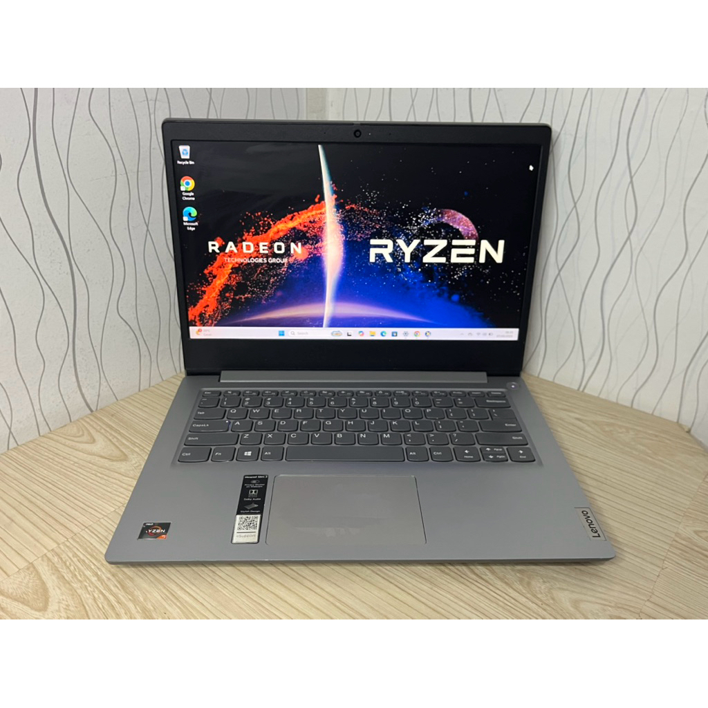 Lenovo Ideapad 3 14ARE05 Amd ryzen 5 4500U ram 8 GB ssd 512 GB LAYAR FHD IPS Normal siap pake