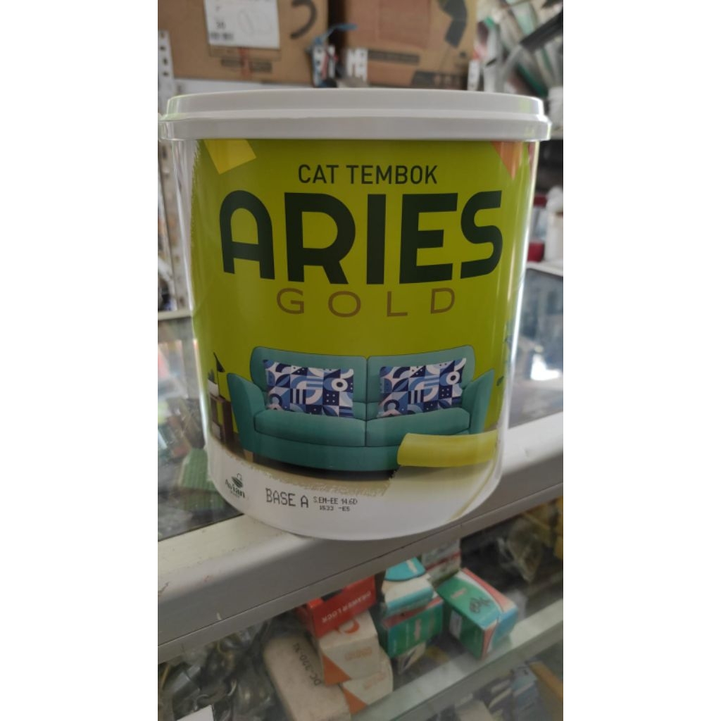 Aries Gold Cat Tembok 4.5kg