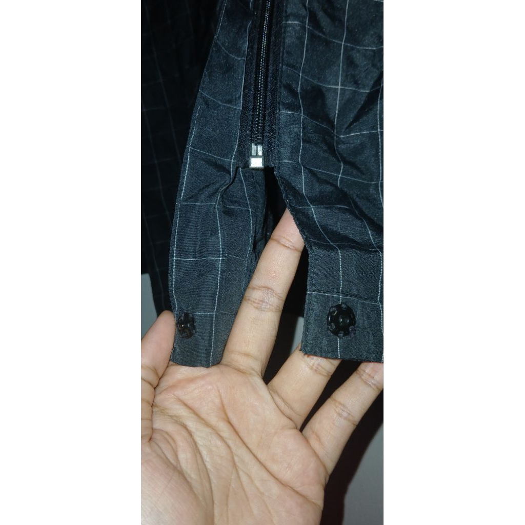 packable jacket parasut