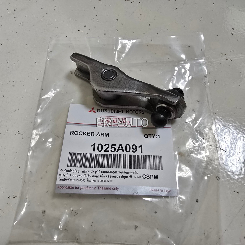 Rocker Arm / Platuk Klep Triton / Pajero Sport 1025A091 Original