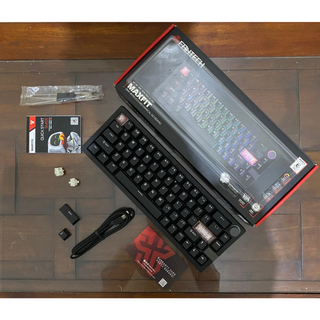 Keyboard Fantech Maxfit6 65% (QMK/VIA) Mechanical Keyboard - Black