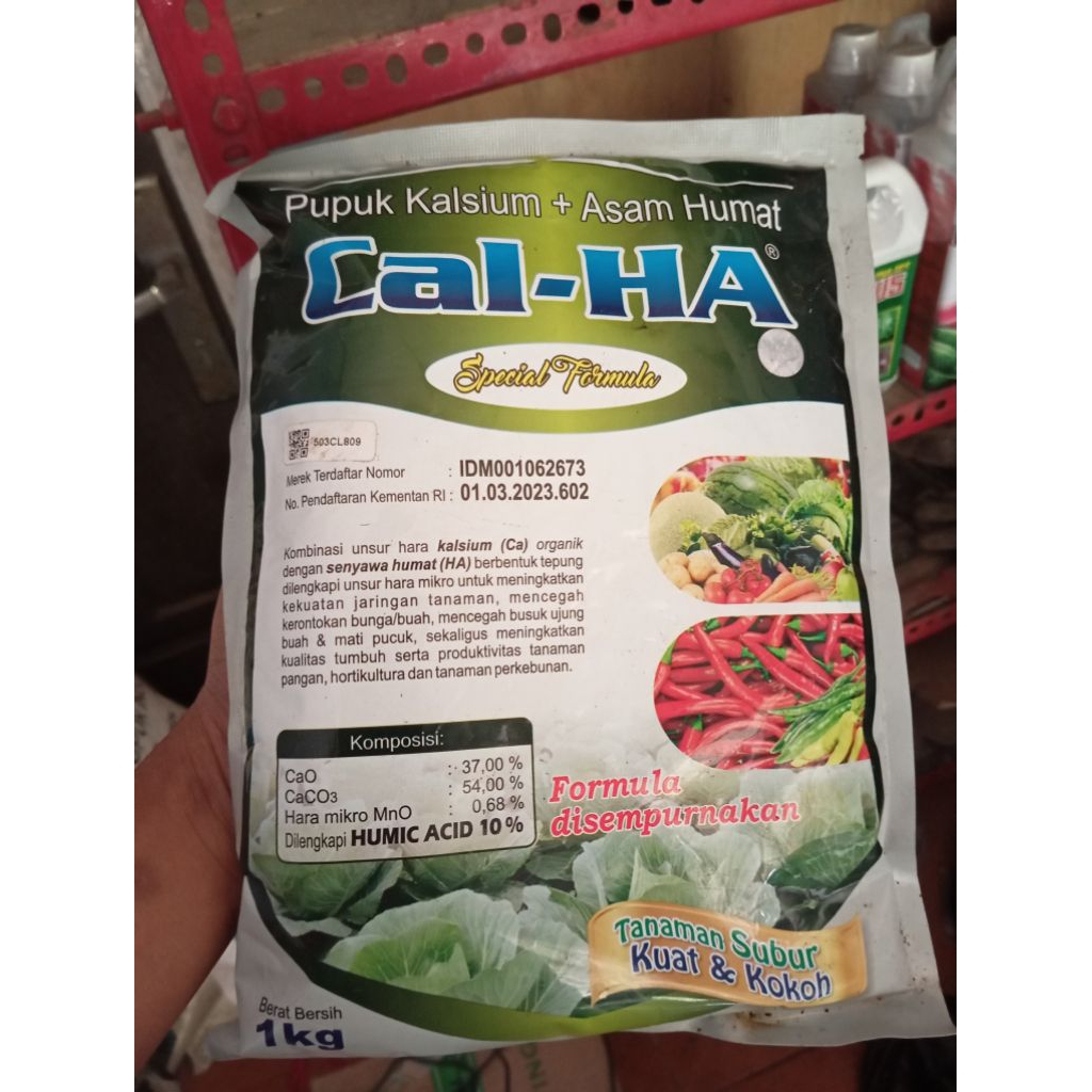 CAL HA Pupuk Kalsium + asam humat