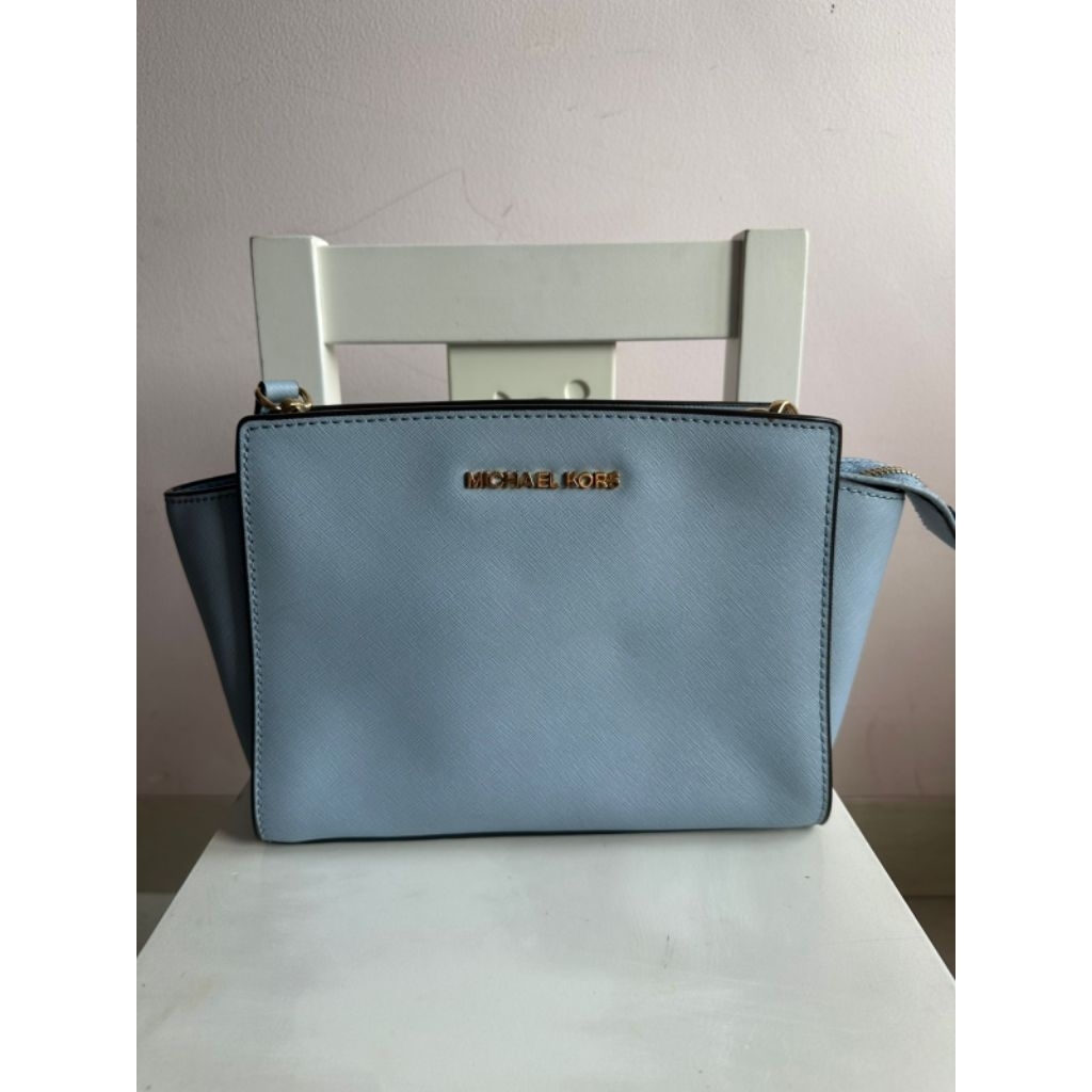 Kali.corner - Authentic 100% Michael Kors Selma Medium Saffiano Messenger Crossbody bag - Pale blue,