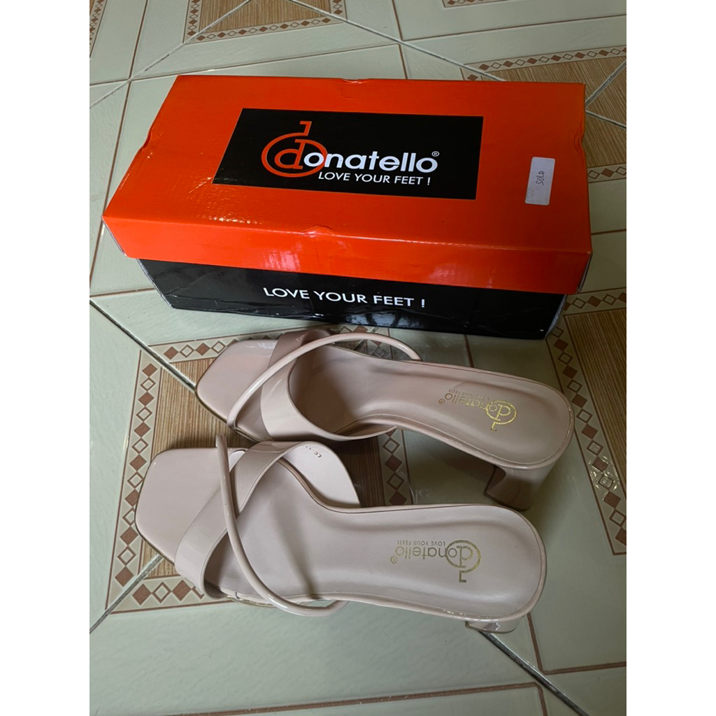 Preloved Heels Donatello - Sandal Heels - Heels Donatello Warna Apricot
