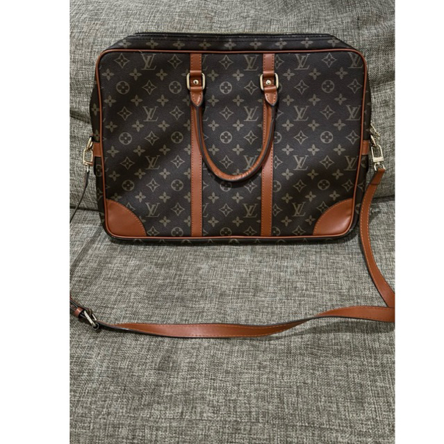 preloved tas kerja travel LV